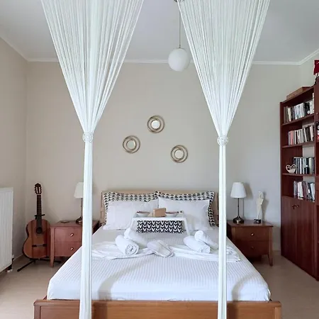 Apartamento Phivos & Garden *