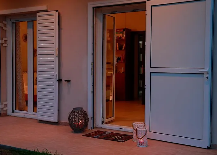 Phivos & Garden Appartamento