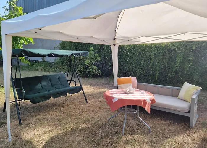 Phivos & Garden Appartamento *